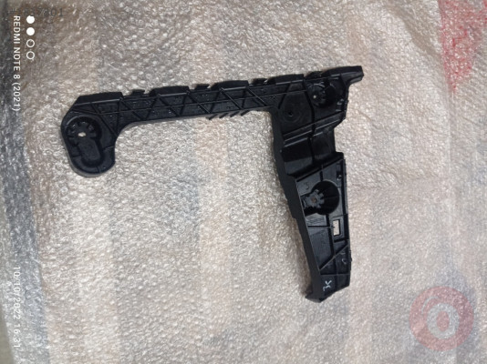 8W6807454 TAMPON TUTUCU BRAKETİ AUDİ A5 2017>> FARKLI ÜRÜN S