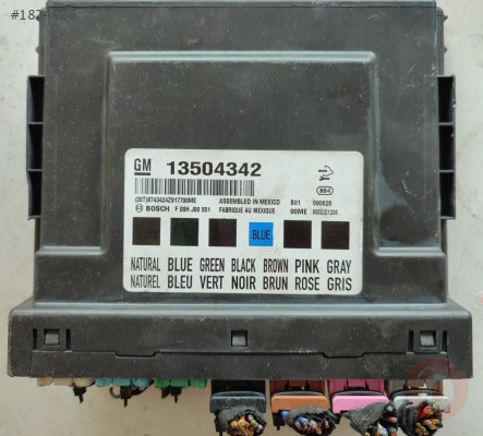 Opel İnsignia Body Kontrol Modülü 13504342 F00HJ00551