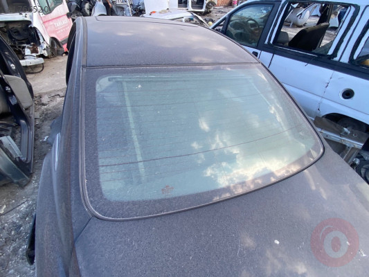 HYUNDAİ GRANDEUR ARKA BAGAJ CAMI