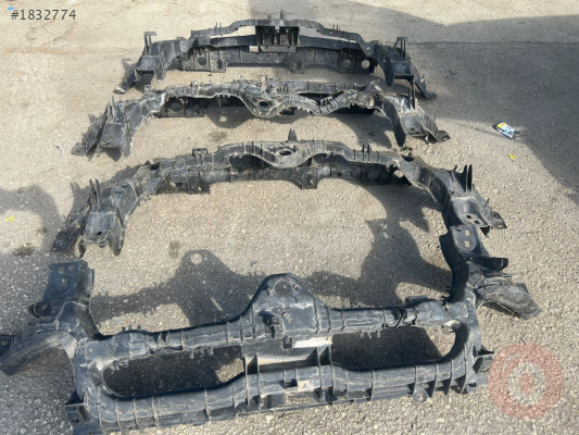 Ford Custom çıkma ön panel