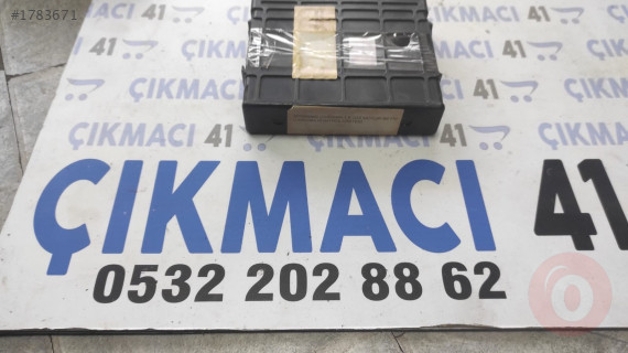 MİTSUBİSHİ CARİSMA ARAÇ İÇİ KONTROL ÜNİTESİ ÇIKMA PARÇA