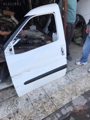 FİAT DOBLO SOL ÖN KAPI