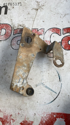 6K9955717 caddy arka silecek motoru bağlantı demiri braketi