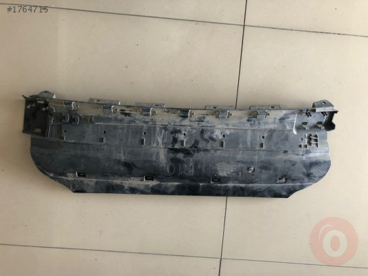BMW F10 TAMPON BRAKETİ ARKA ORTA 51127299970