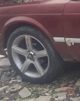 1983 model honda accord 1.6 çıkma sol ön jant lastik