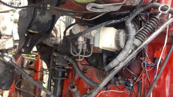 hyundai excel 1.5 çıkma fren ana merkezi