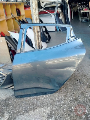 Renault Clio 5 sol arka kapı