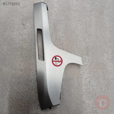 4M1853191F/4M1853191L GÖSTERGE ÇERÇEVESİ BLENDAJI ALÜMİNYUM