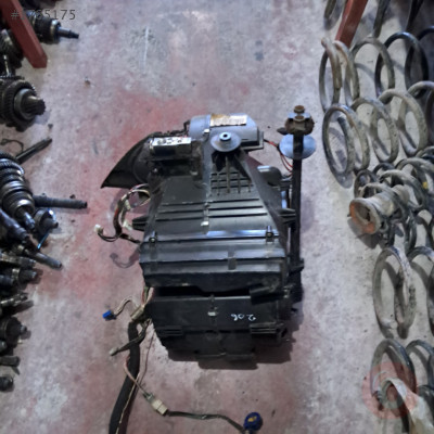 PEUGEOT 206 KALORİFER KAZANI ORJİNAL ÇIKMA
