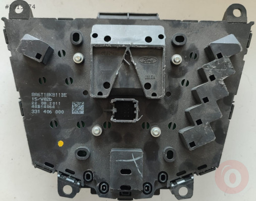 Ford Fiesta Ana ünite multimedya kontrolü 331406000 SAD6826