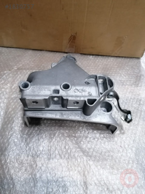 05E199275E 05E199275G 05E199275 MOTOR DESTEK BRAKETİ