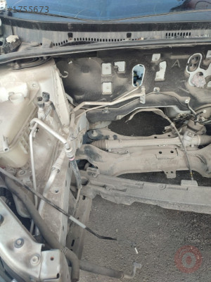 2013 2018 Toyota Corolla alt travers komple
