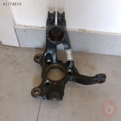 5Q0407256Q-5Q0407256K-5Q0407256R SAĞ ÖN TAŞIYICI AUDİ A3