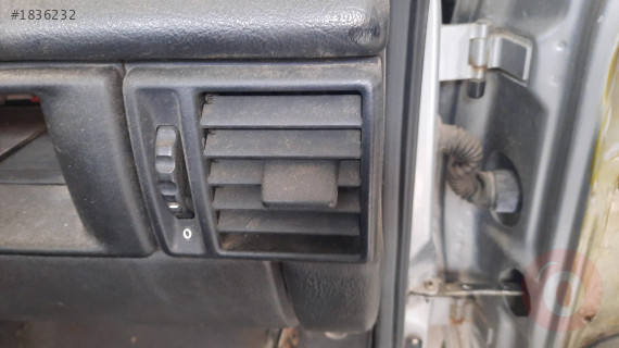 Opel vectra a gt sağ üfleme ızgarası hava muzulu çıkma