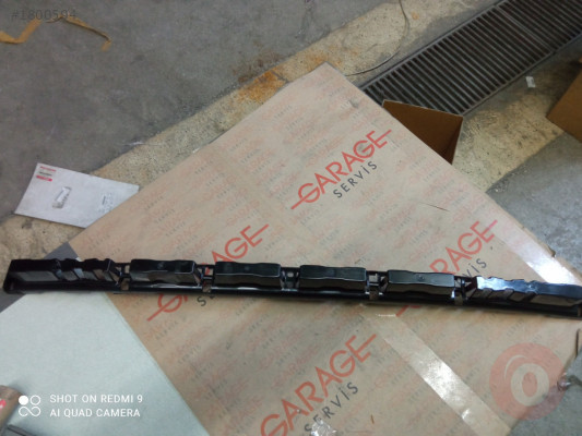 SUZUKİ SWİFT ÖN TAMPON BRAKETİ