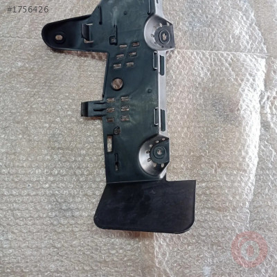 5Q1864775A/5Q1864775 AYAK DESTEK BRAKETİ ARTEON GOLF JETTA P