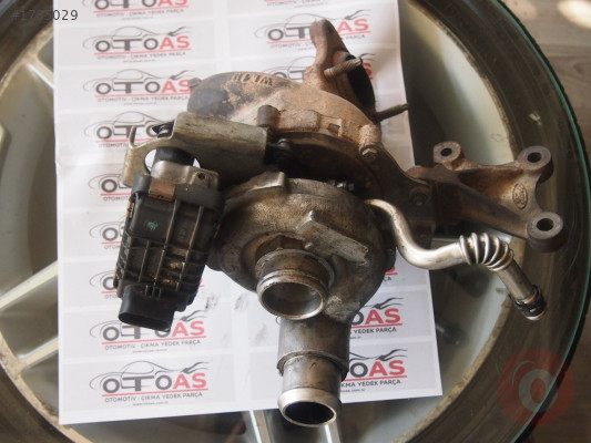 FORD MONDEO TURBO 763647