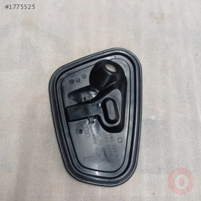8W0839915 KAPI İÇ SAÇININ KORUYUCUSU AUDİ A3 A4 2016>>