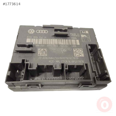AUDI A4 A5 10-17 SAĞ ÖN KAPI BEYNİ 8T0959792P 8T0959792G