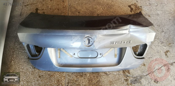 BMW E90 BAGAJ