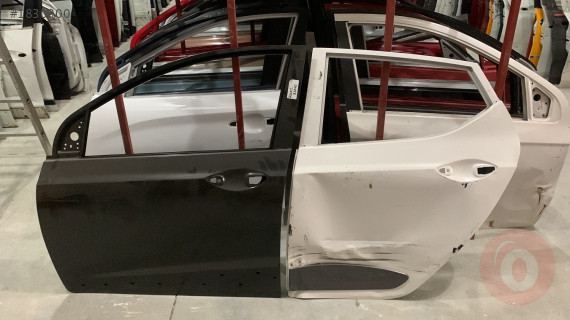 HYUNDAİ İ10 ÇIKMA ORJİNAL SOL ARKA KAPI
