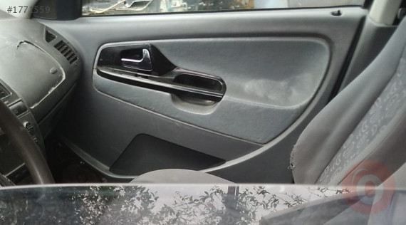 2011 model seat ibiza 16v çıkma sağ ön kapı döşemesi