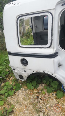 OPEL COMBO C SAĞ ARKA KESME ÇAMURLUK . OTO ERKAN ÜNYE