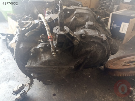 Espace/Vel satis 2.2 otomatik şanzıman eskisi e