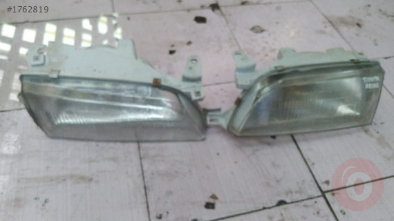 toyota corolla ae100 kasa çıkma sağ sol takım far