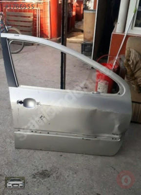 307 SAĞ ÖN KAPI