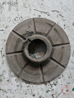 90538496 opel insignia sağ arka helezon alt lastiği takozu