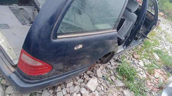 mercedes e-class w210 çıkma sağ arka çamurluk