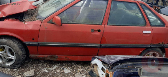 1993 renault r21 optima çıkma sol yan panel
