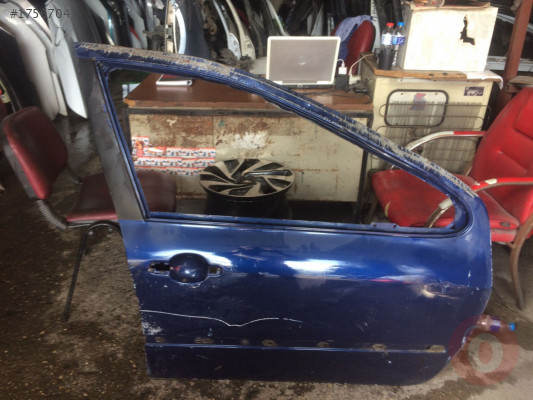 Peugeout 307 sağ ön  kapı çıkma