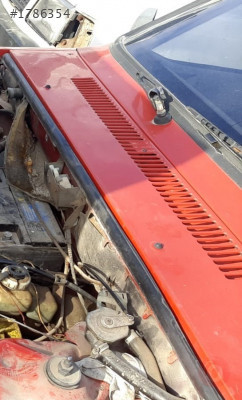 1993 renault toros çıkma ön cam ızgarası