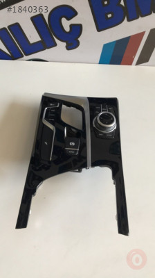BMW G30 520 530 ÇIKMA ORJİNAL ORTA KONSOL KAPLAMASI