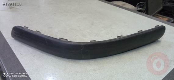 VOLKSWAGEN GOLF 4 ARKA TAMPON SAĞ VE SOL BANTI