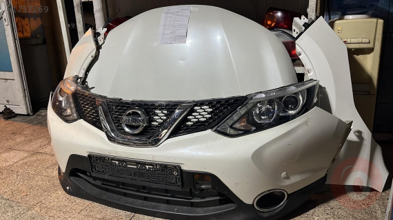 2017 NİSSAN QHASQAİ ÖN ÇAMURLUKLAR İNCİ BEYAZI ORJ ÇIKMA