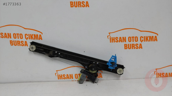 Fiat doblo sol ön kapı cam krikosu