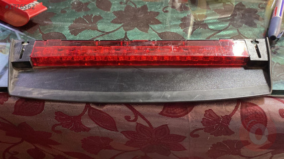 2015 AUDİ A3 ORTA 3.STOP LAMBASI ORJ ÇIKMA