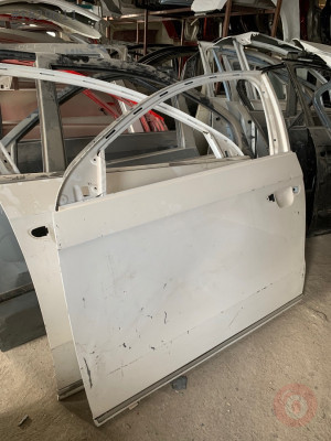 VW PASSAT B7 ÇIKMA ORJİNAL SOL ÖN KAPI DODİKLİ