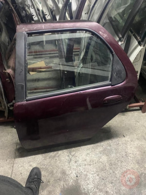 Fiat Albea Sol Ön Kapı Orjinal Çıkma