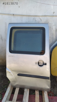 fiat doblo çıkma sağ sürgülü kapı dolu