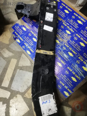 OPEL ASTRA J ORJİNAL ÇIKMA FAR YUVA SACI