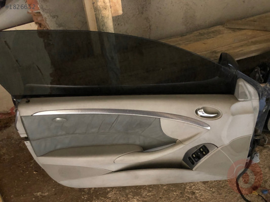 MERCEDES W209 CLK ÇIKMA SOL ÖN KAPI DÖŞEMESİ