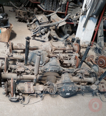 Transit 363 diferansiyel çıkma parça