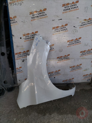 Hyundai i20  2012-2014  sağ ön çamurluk