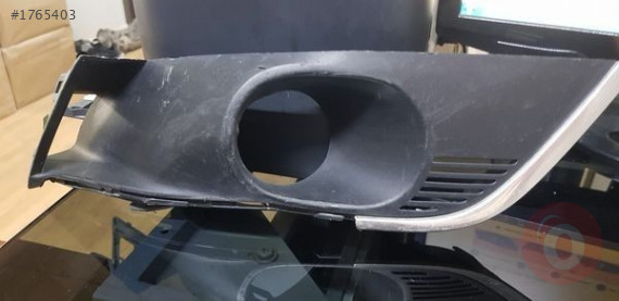 Renault Megane 4 sağ sis far Kapağı çıkma