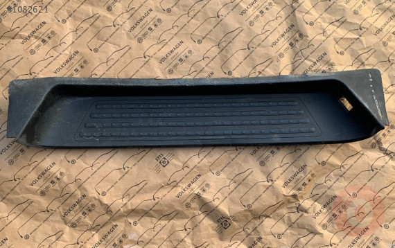VW TRANSPORTER T5 T6 ORTA BASAMAK KAPLAMASI 7H0863725K 9B9