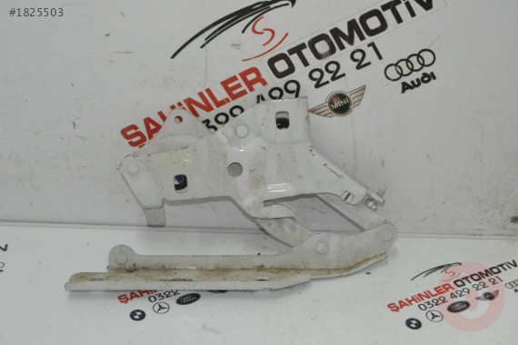 AUDİ A4 SOL KAPUT MENTEŞESİ 8W0823301